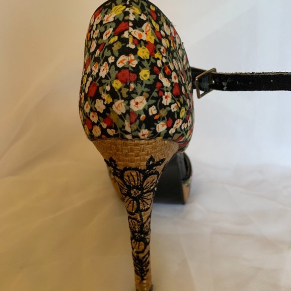 "Not Rated" high heeled shoes   from Balisi (Size 9) - Picture 5 of 6